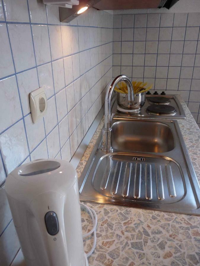 Apartmani Sani Bol Zewnętrze zdjęcie