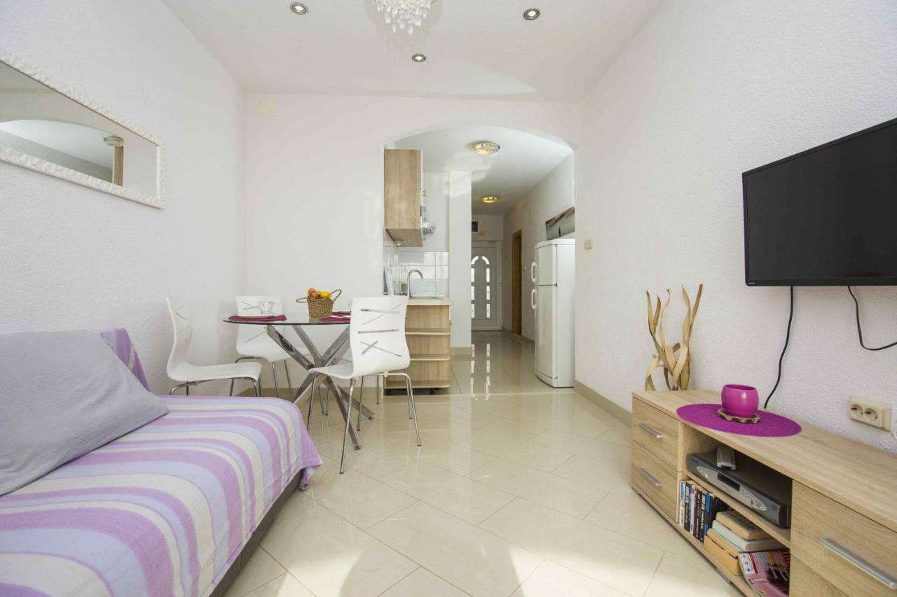 Apartmani Sani Bol Zewnętrze zdjęcie