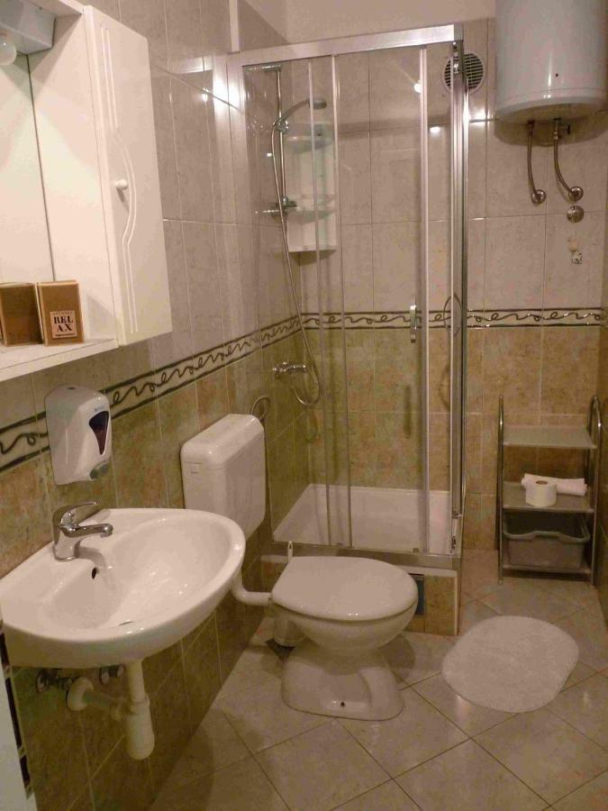 Apartmani Sani Bol Zewnętrze zdjęcie