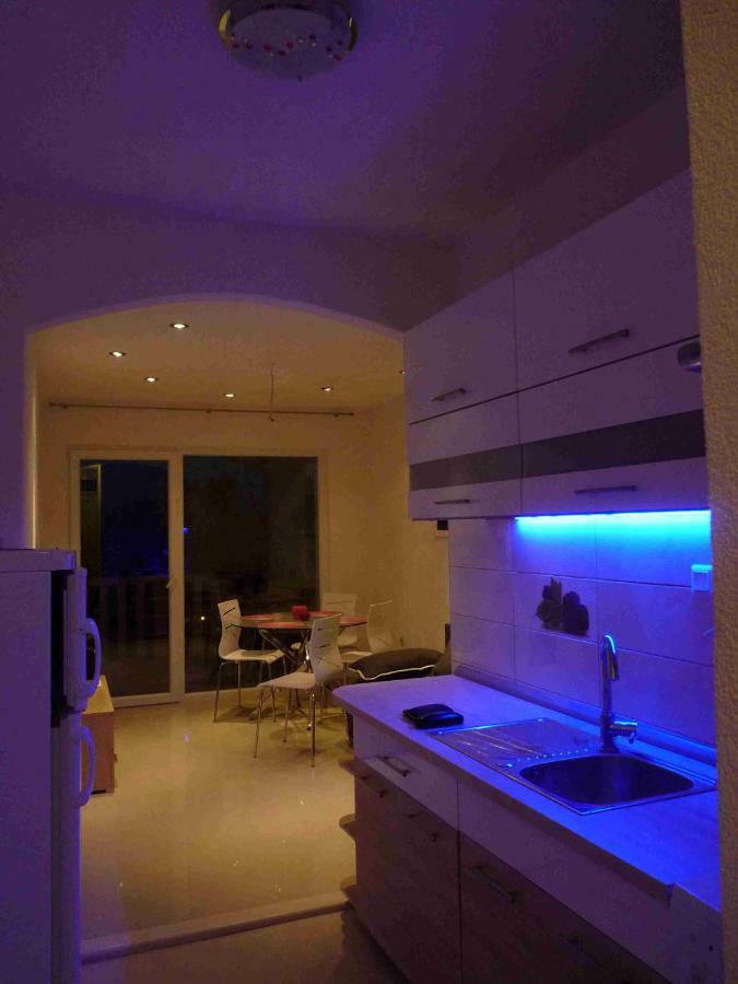 Apartmani Sani Bol Zewnętrze zdjęcie